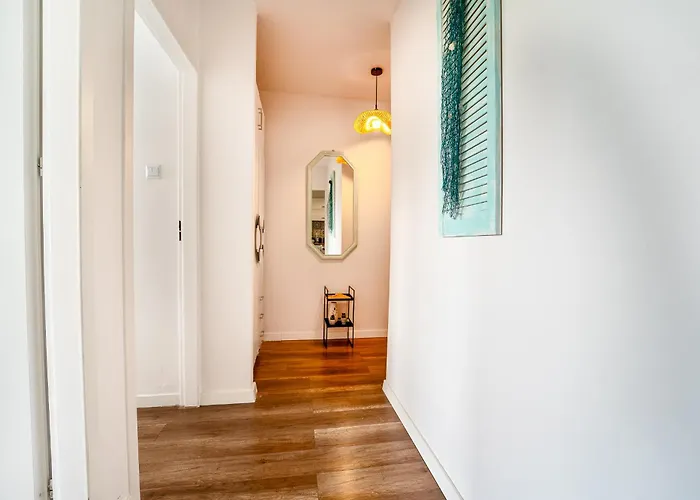 Marina, Viii Pietro Sopoty